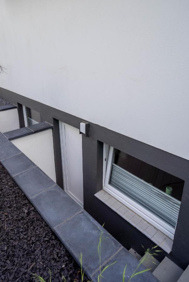 Apartment Gemütliche 2-zimmer Souterrain Düsseldorf